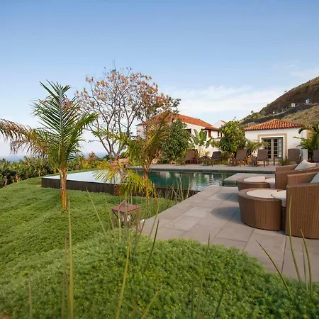 Villa Hacienda Cuatro Ventanas *