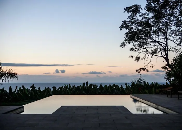 Hacienda Cuatro Ventanas *